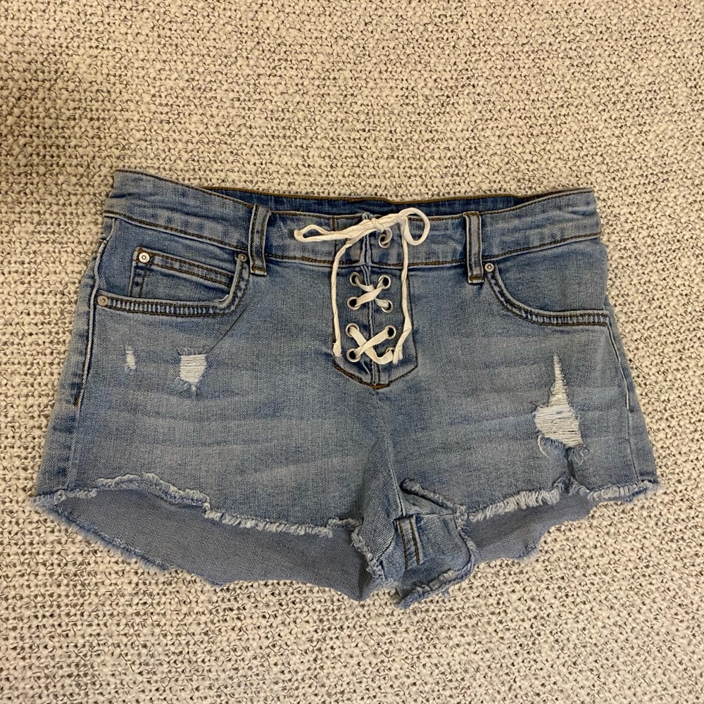 Billabong Women’s Size 25 Jean Shorts